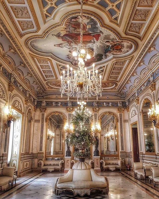 Palacio del Marqués de Dos Aguas Valencia ornate baroque facade