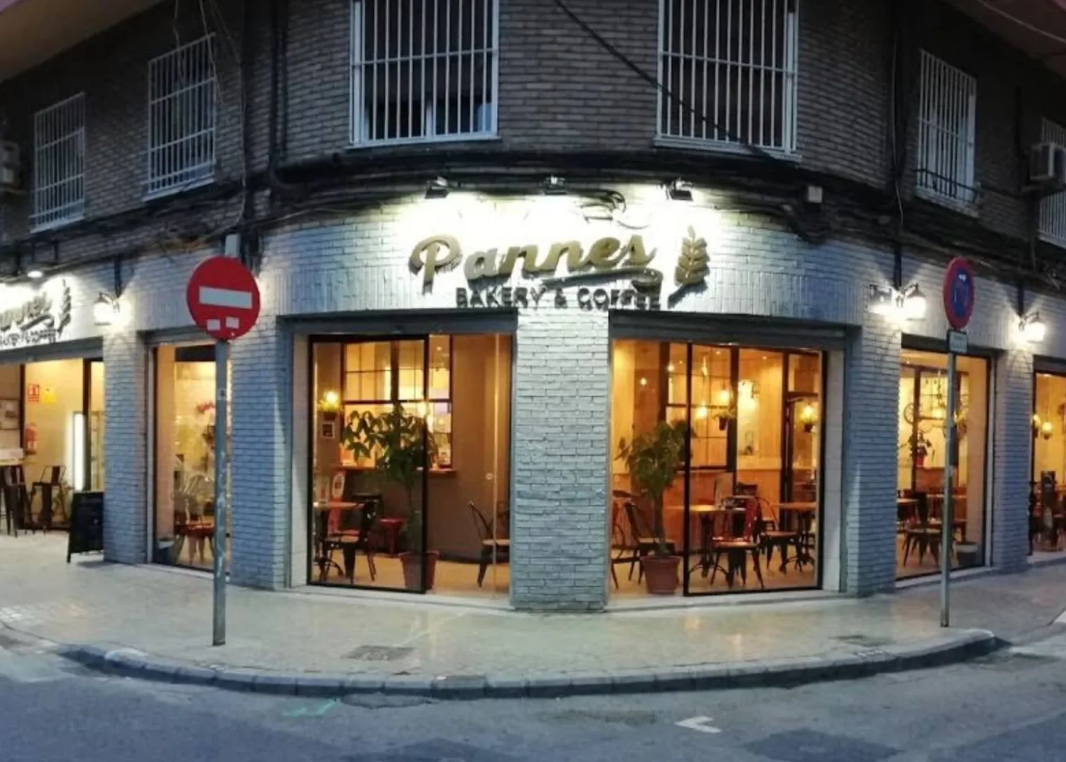 Pannes Bakery & Coffee Cabanyal Brunch, Breakfast, Desayunos, Meriendas