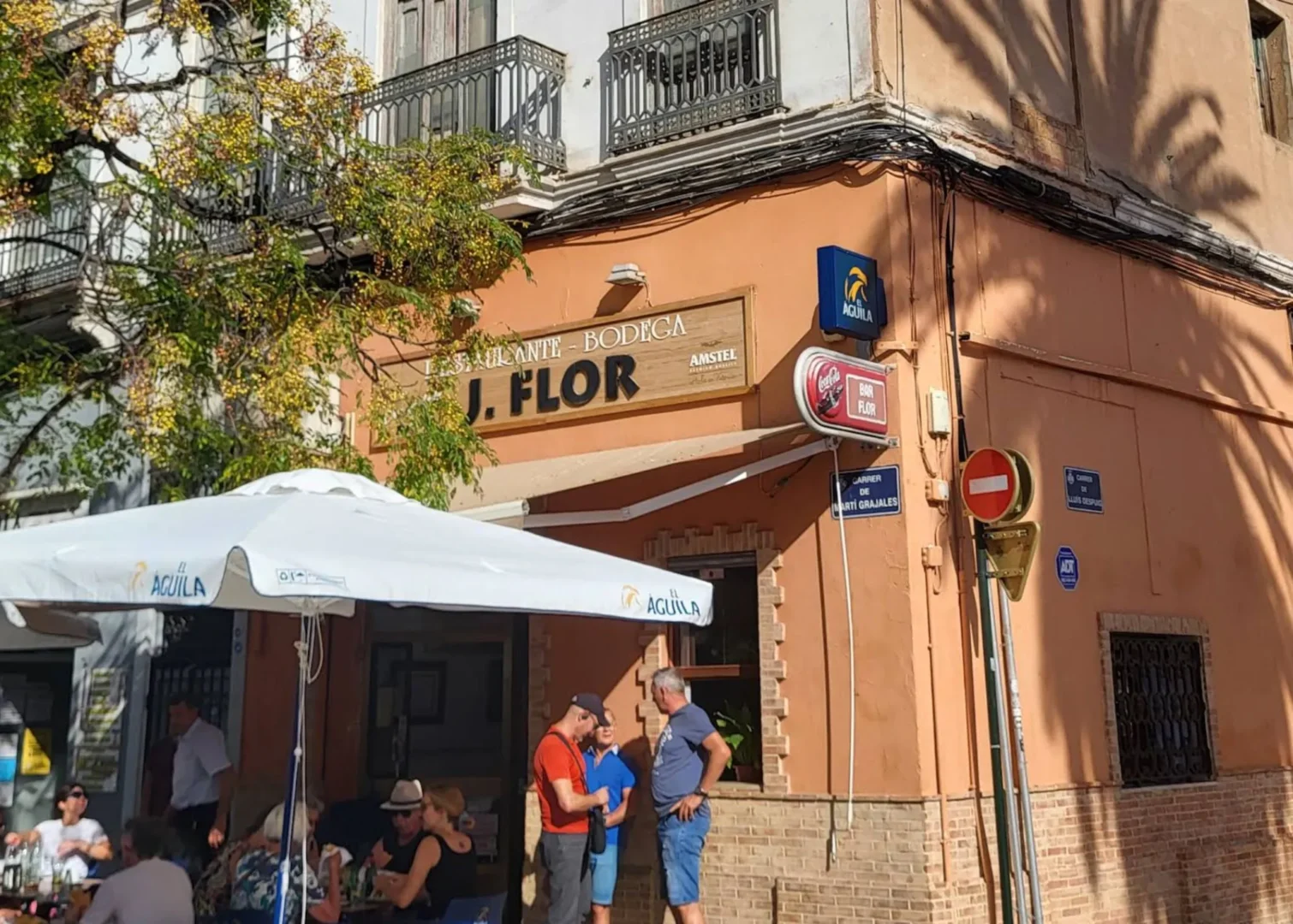 Restaurante bodega bar flor Cabanyal Valencia