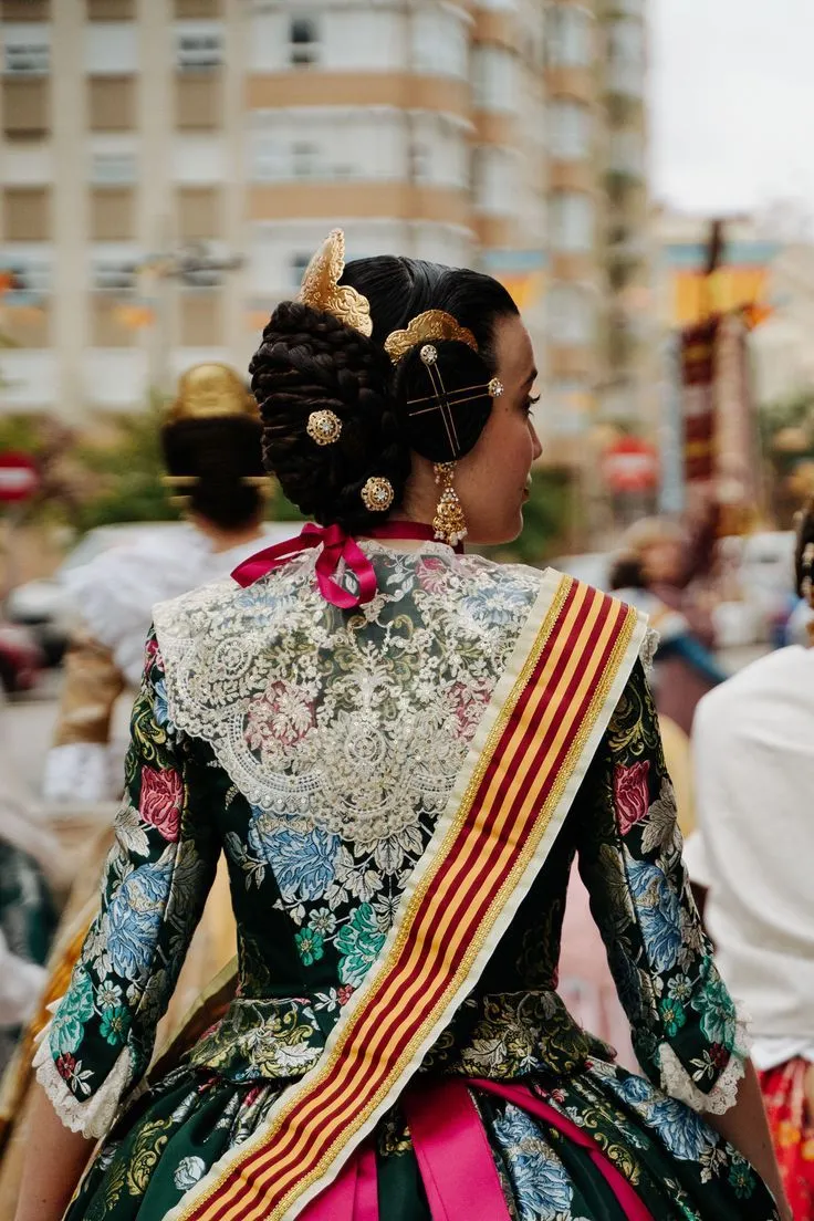 Vestido de fallera Valencia