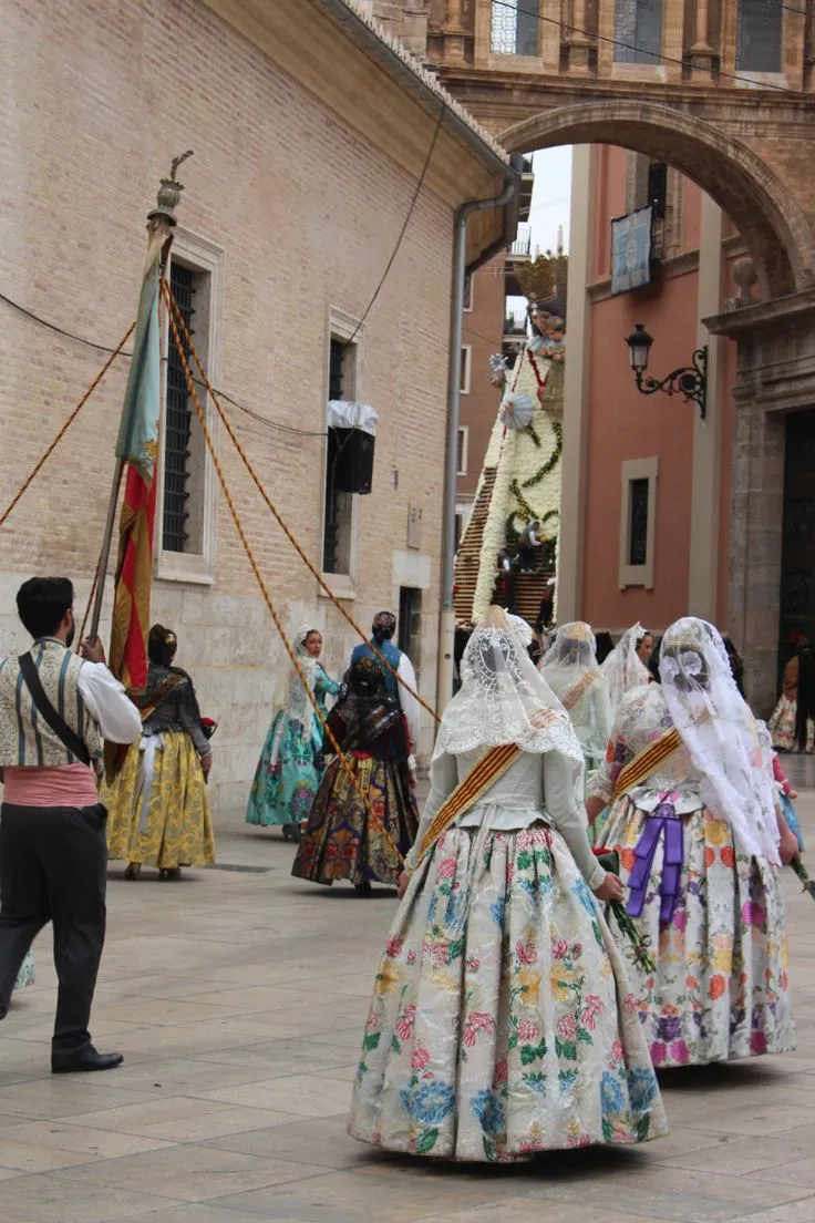 Viaje tradicional fallera Fallas