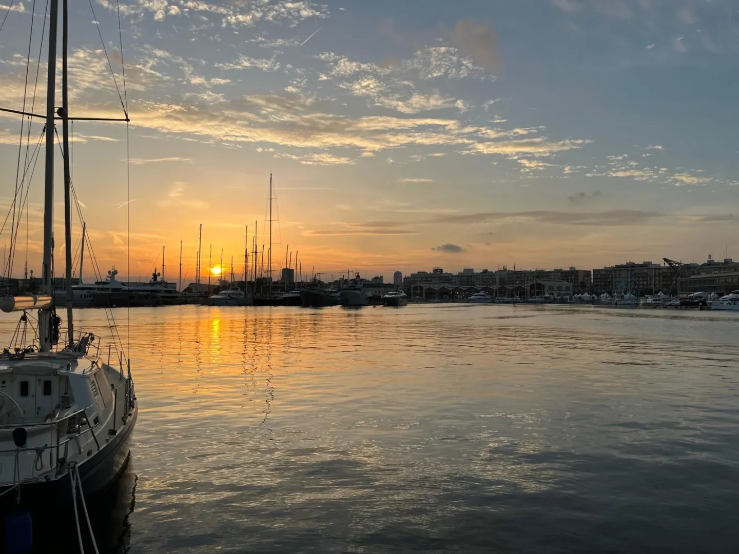 atarderes marina de valencia